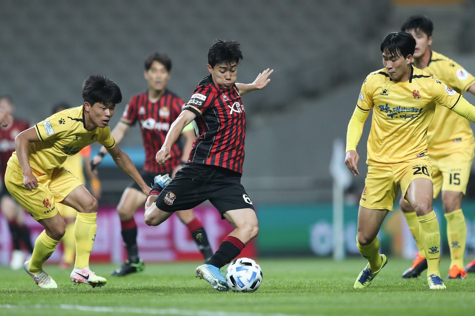 Nhận định soi kèo Jeju vs Gwangju lúc 17h30 ngày 18/6/2025