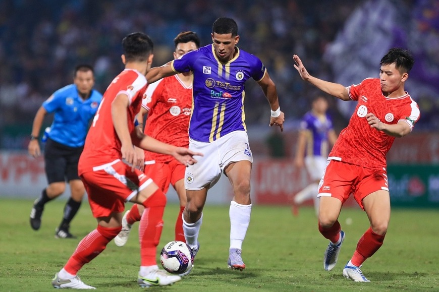 Viettel sẽ có trận đấu khó khăn trên sân của Hà Nội. nhan-dinh-soi-keo-ha-noi-vs-viettel-luc-17h00-ngay-15-6-2025-2